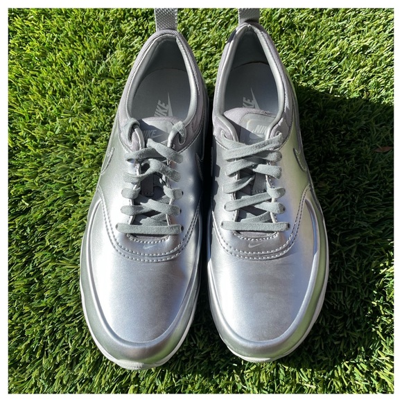 Nike Air Max Metallic Thea Sneaker - Picture 2 of 4